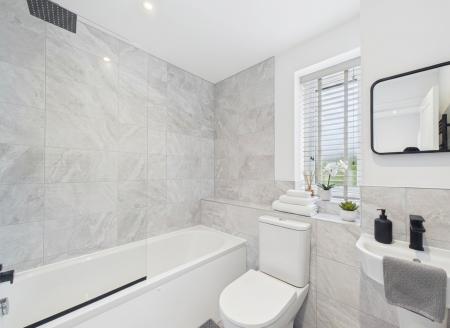 4 bedroom Town house for sale in Buxton Road, Hazel Grove, SK7