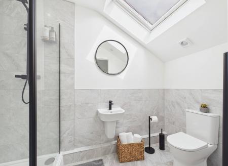 4 bedroom Town house for sale in Buxton Road, Hazel Grove, SK7