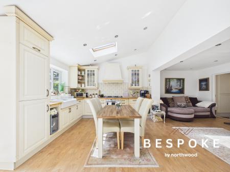 4 bedroom Detached house for sale in Pennymoor Drive, Altrincham, WA14