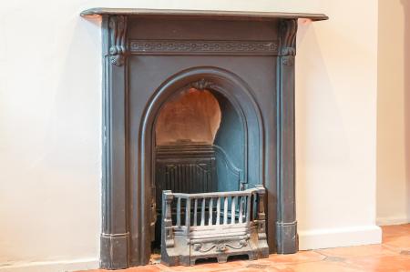 2 bedroom Terraced House to let in Old Meadow, Macclesfield, SK11