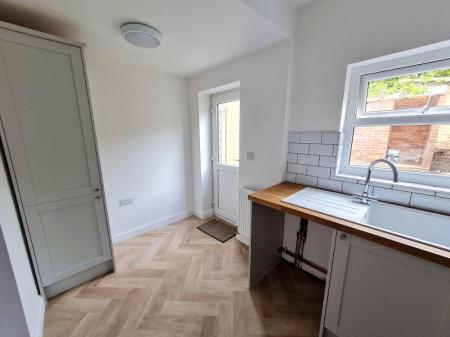2 bedroom Semi-detached house to let in Steeple Street, Macclesfield, SK10