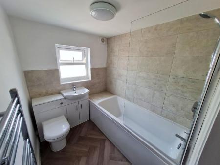 2 bedroom Semi-detached house to let in Steeple Street, Macclesfield, SK10