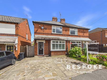 2 bedroom Semi-detached house for sale in St Andrews Road, Macclesfield, SK11