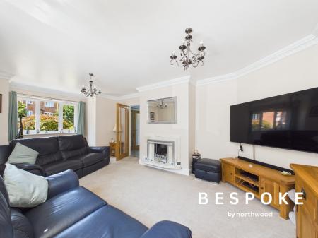 5 bedroom Detached house for sale in Dingle Close, Macclesfield, SK10