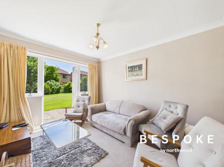 5 bedroom Detached house for sale in Dingle Close, Macclesfield, SK10