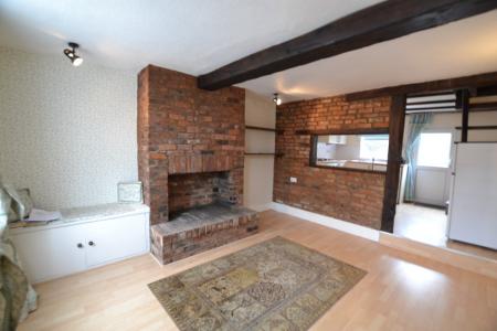 2 bedroom Terraced House to let in Edward Street, Macclesfield, SK11