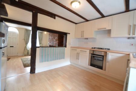 2 bedroom Terraced House to let in Edward Street, Macclesfield, SK11