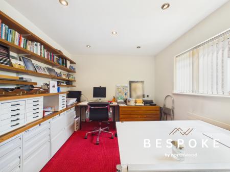 4 bedroom Bungalow for sale in Lark Hall Close, Macclesfield, SK10