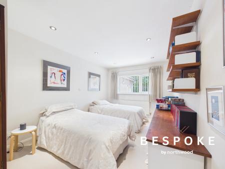 4 bedroom Bungalow for sale in Lark Hall Close, Macclesfield, SK10