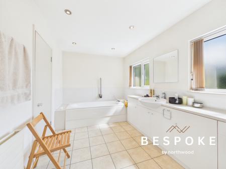 4 bedroom Bungalow for sale in Lark Hall Close, Macclesfield, SK10