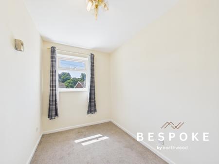 2 bedroom Flat for sale in Beech Farm Drive, Macclesfield, SK10
