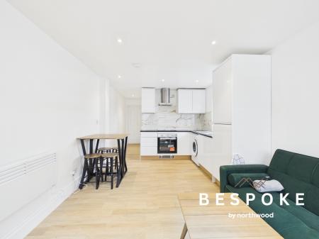 1 bedroom Bungalow to let in Corringham Road, Levenshulme, M19