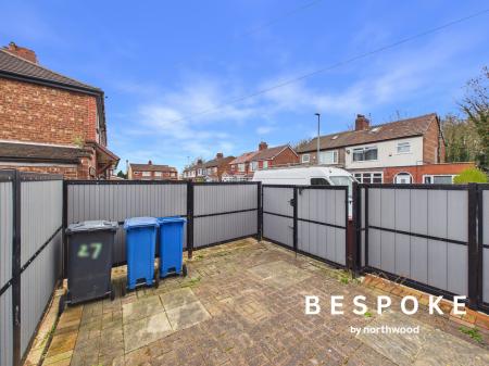 1 bedroom Bungalow to let in Corringham Road, Levenshulme, M19