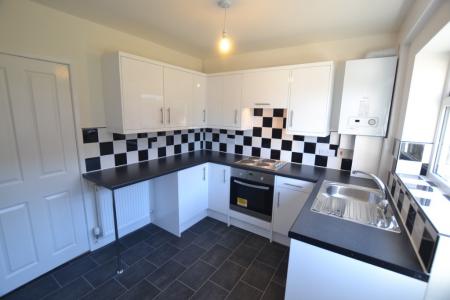 2 bedroom Terraced House to let in Allen Street, Macclesfield, SK11