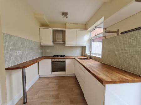 3 bedroom Semi-detached house to let in Toll Bar Road, Macclesfield, SK11