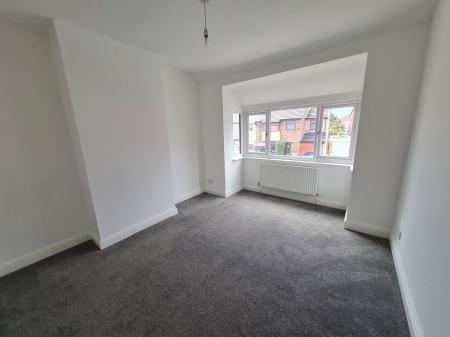 3 bedroom Semi-detached house to let in Toll Bar Road, Macclesfield, SK11