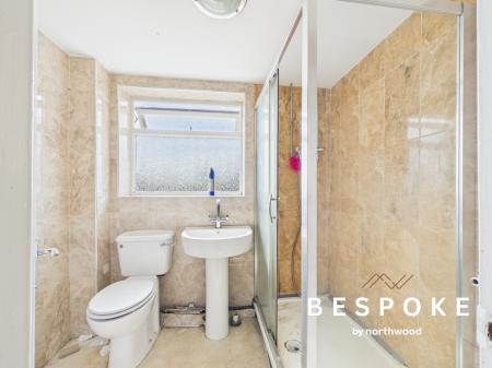 3 bedroom End of terrace house for sale in Becks Lane, Macclesfield, SK10