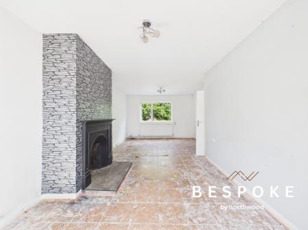 3 bedroom End of terrace house for sale in Becks Lane, Macclesfield, SK10