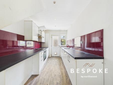 3 bedroom End of terrace house for sale in Becks Lane, Macclesfield, SK10