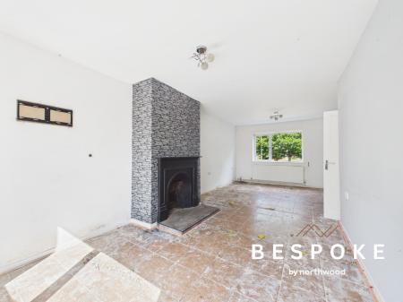 3 bedroom End of terrace house for sale in Becks Lane, Macclesfield, SK10