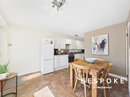 2 bedroom End of terrace house for sale in Hollands Place, Macclesfield, SK11