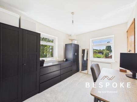 2 bedroom End of terrace house for sale in Hollands Place, Macclesfield, SK11