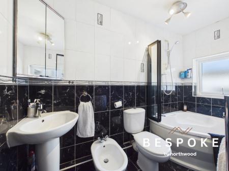 2 bedroom End of terrace house for sale in Hollands Place, Macclesfield, SK11