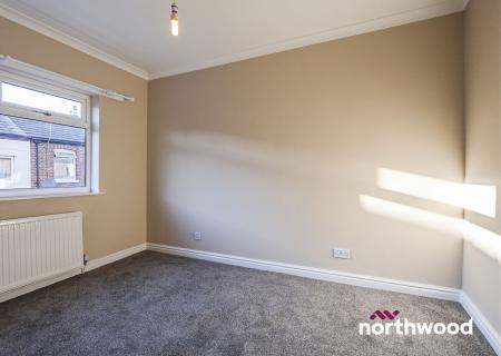 3 bedroom Terraced House to let in High Street, Macclesfield, SK11