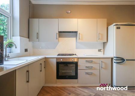 3 bedroom Terraced House to let in High Street, Macclesfield, SK11