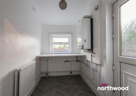 3 bedroom Terraced House to let in High Street, Macclesfield, SK11