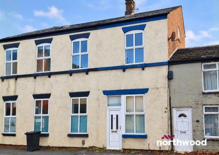 2 bedroom Terraced House to let in Cross Street, Macclesfield, SK11