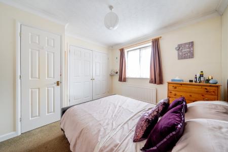 2 bedroom Terraced House for sale in Cooper Way, Cippenham, Slough, SL1