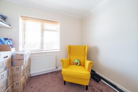 3 bedroom Semi-detached house for sale in Queensway, Maidenhead, SL6