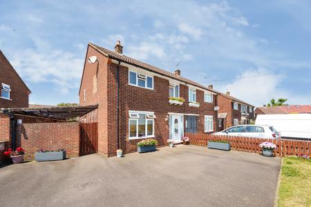 3 bedroom Semi-detached house for sale in Queensway, Maidenhead, SL6