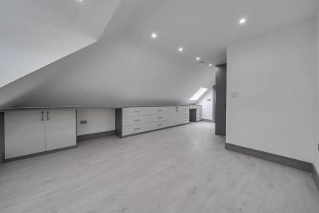 1 bedroom House share to let in Courthouse Road, Maidenhead, SL6