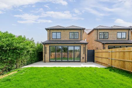 1 bedroom House share to let in Courthouse Road, Maidenhead, SL6