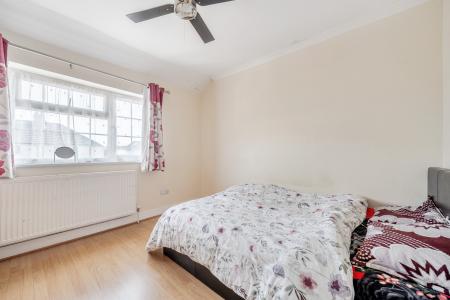 3 bedroom Semi-detached house for sale in York Avenue, Slough, SL1