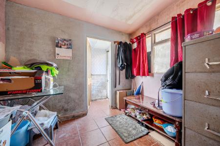 3 bedroom Semi-detached house for sale in York Avenue, Slough, SL1