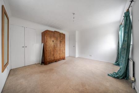 4 bedroom Detached house to let in Havelock Road, Maidenhead, SL6