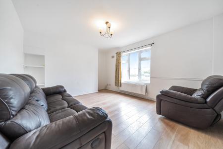 3 bedroom Semi-detached house for sale in Poplar Avenue, West Drayton, UB7