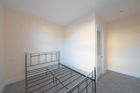 1 bedroom Flat to let in Powney Road, Maidenhead, SL6