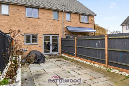 2 bedroom Terraced House to let in Wallingford Way, Maidenhead, SL6