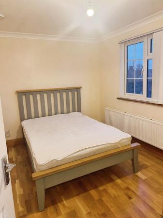 2 bedroom Flat to let in Quinbrookes, Slough, SL2