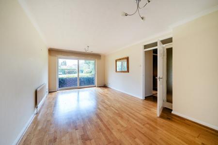 2 bedroom Flat for sale in Ray Mead Road, Maidenhead, SL6