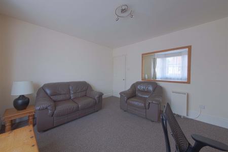 1 bedroom Flat to let in Eastfield Road, Maidenhead, SL1