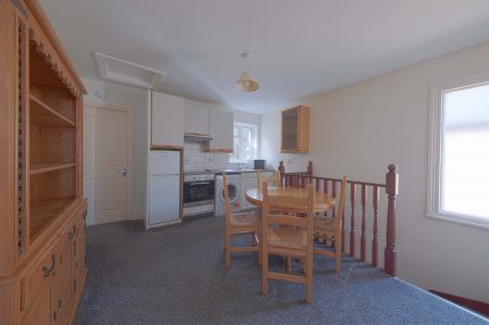 1 bedroom Flat to let in Eastfield Road, Maidenhead, SL1