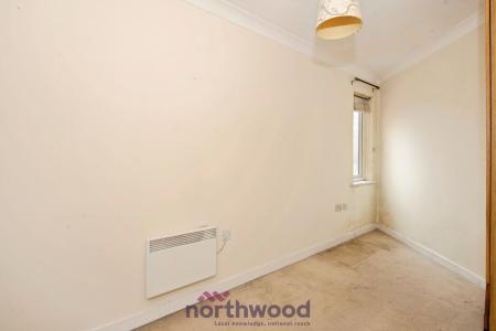2 bedroom Flat for sale in Delta Court, Maidenhead, SL6