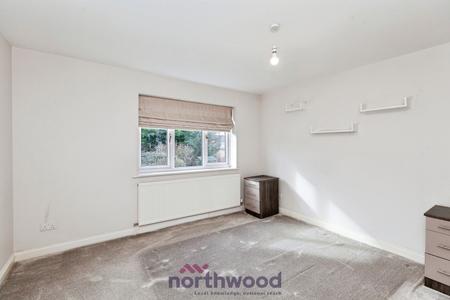 4 bedroom Detached house to let in Eskdale Gardens, Maidenhead, SL6