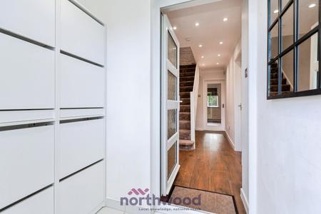 4 bedroom Detached house to let in Eskdale Gardens, Maidenhead, SL6