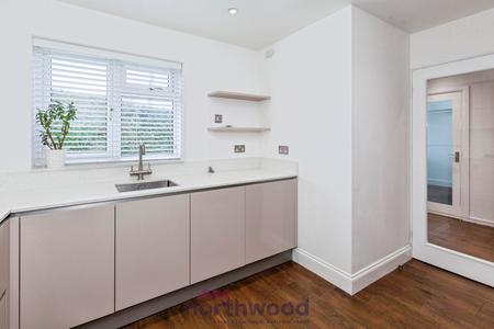 4 bedroom Detached house to let in Eskdale Gardens, Maidenhead, SL6